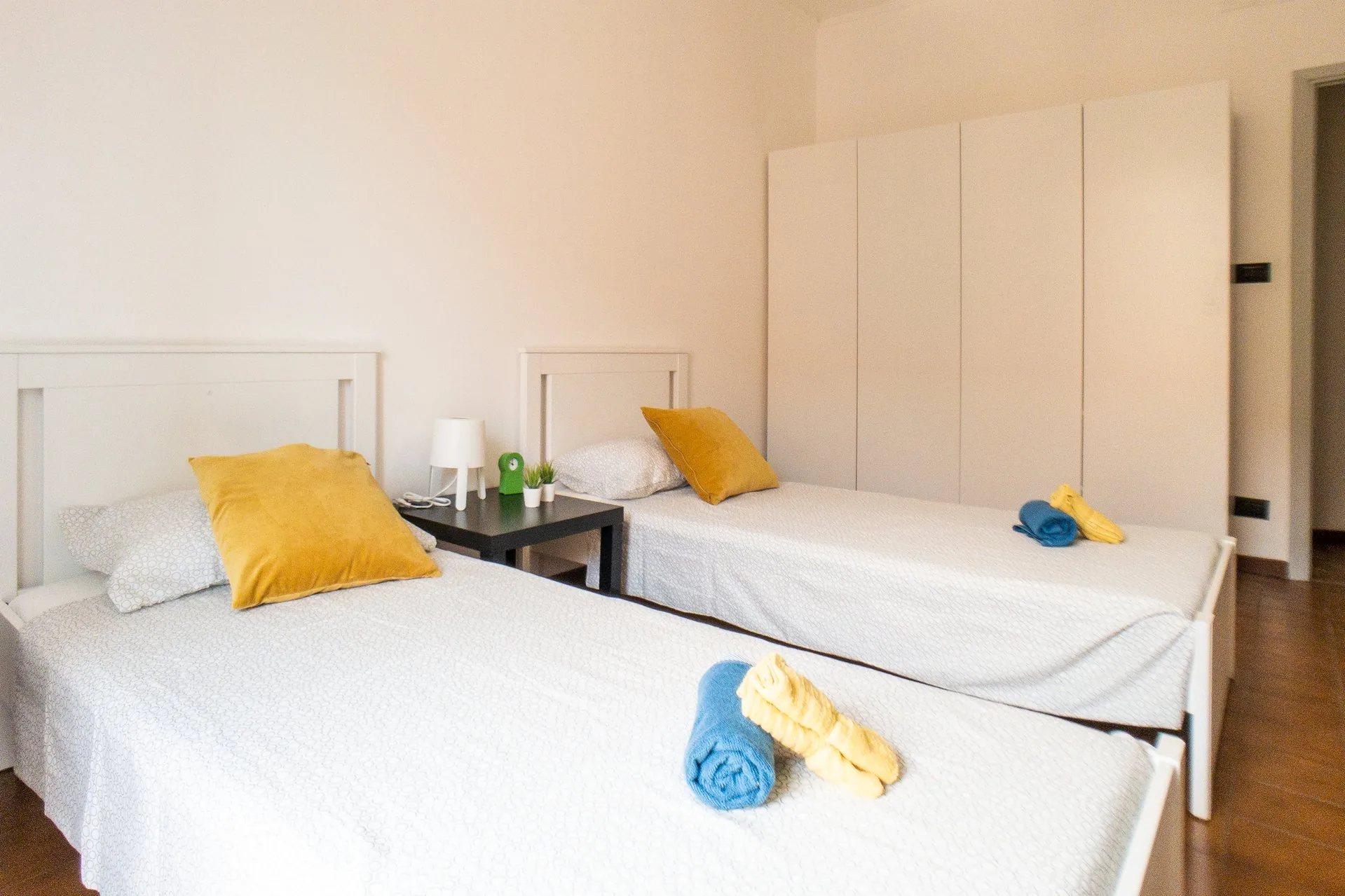 Double bedroom — Ambra, Bocconi · Ripamonti, Milan