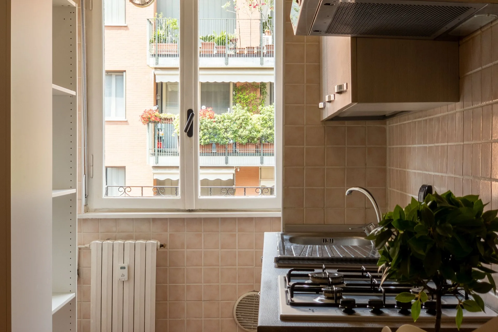 Eat-in kitchen — Ambra, Bocconi · Ripamonti, Milan