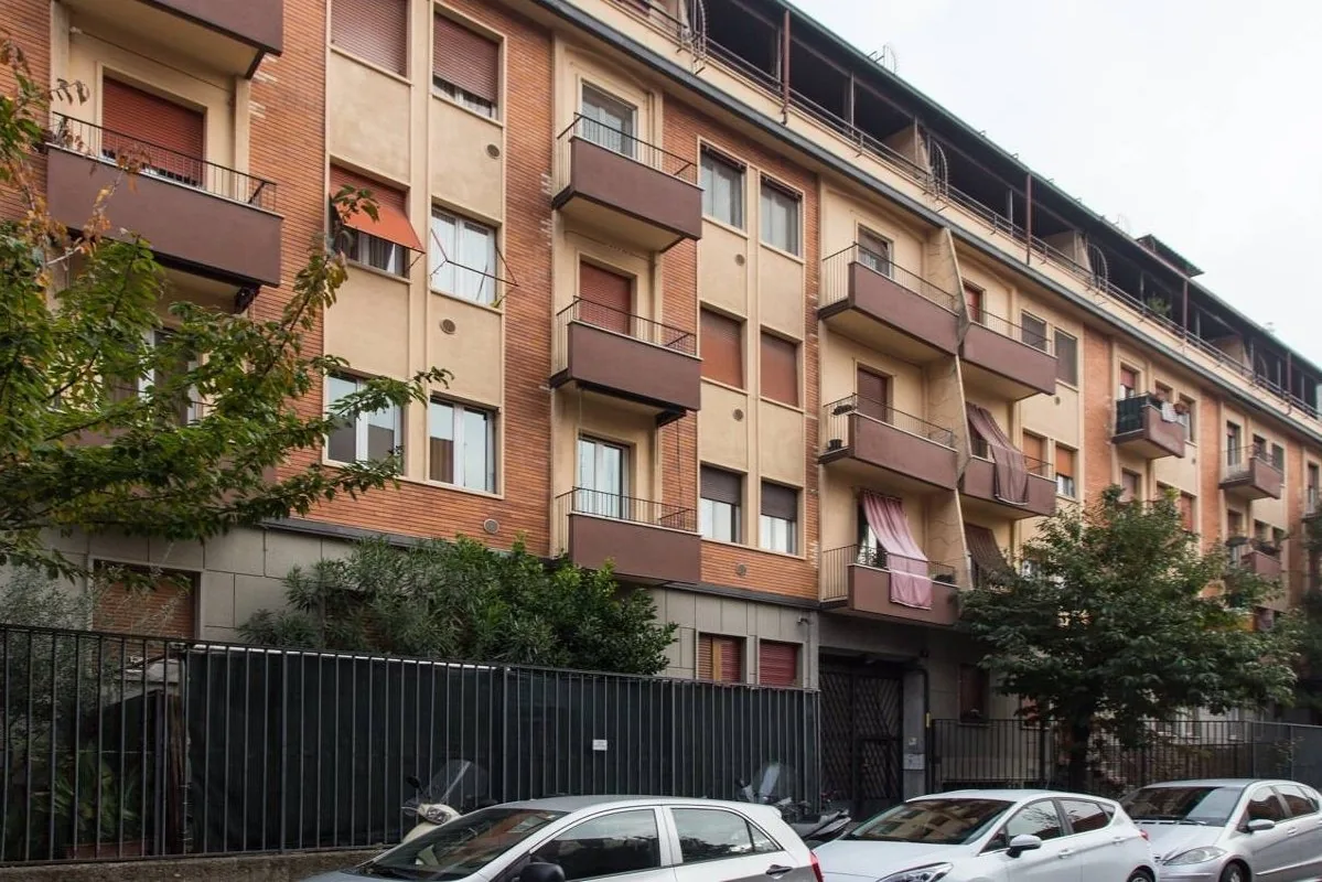 The building — Ambra, Bocconi · Ripamonti, Milan
