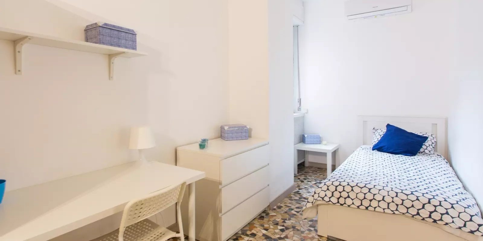 Double bedroom — Magenta, Bocconi · Ripamonti, Milan